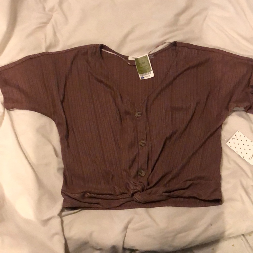 shirt sleeve crop shirt